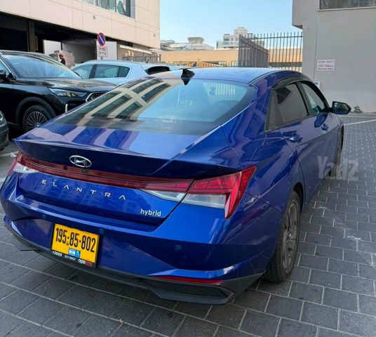 יונדאי אלנטרה