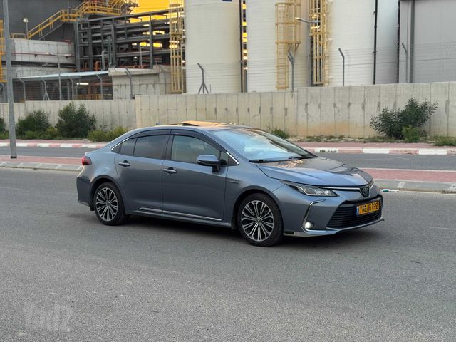 טויוטה קורולה