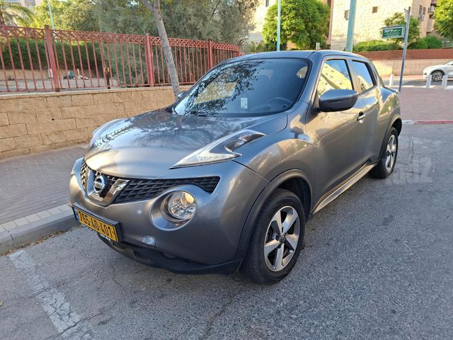 ניסאן ג'וק