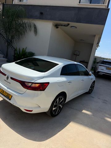 מודעת רכב רנו מגאן
