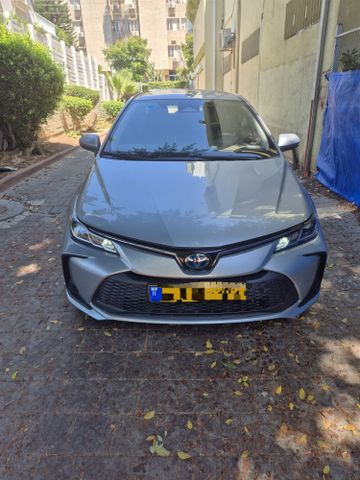 טויוטה קורולה