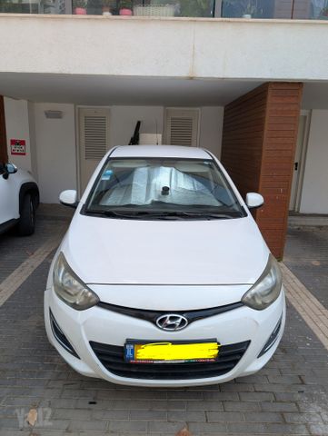 יונדאי i20