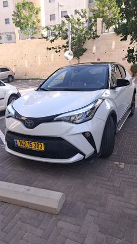 טויוטה C-HR