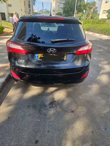 יונדאי i30