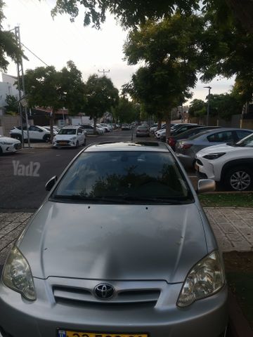 טויוטה קורולה