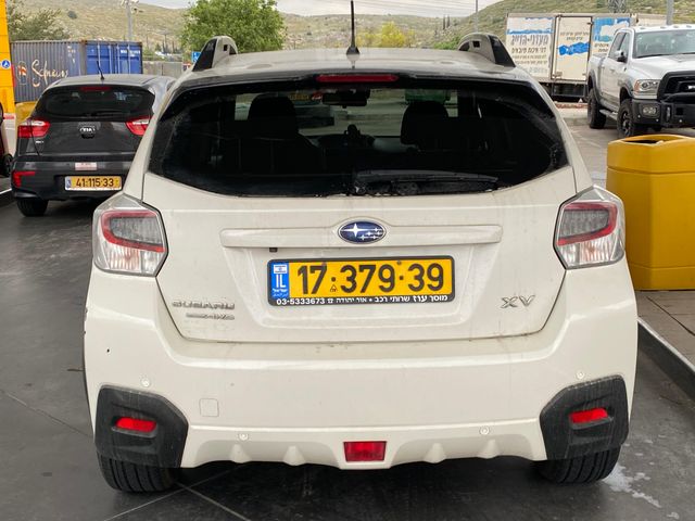 מודעת רכב סובארו XV