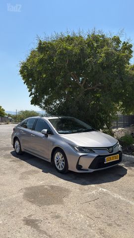 טויוטה קורולה