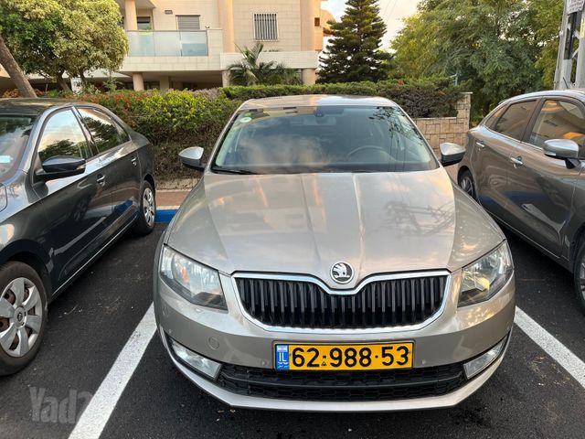 סקודה אוקטביה