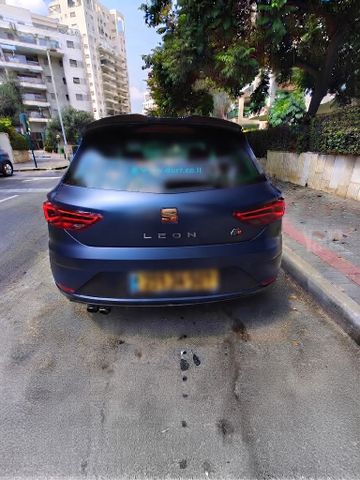 מודעת רכב סיאט לאון