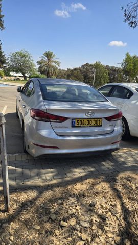 יונדאי אלנטרה