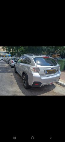 מודעת רכב סובארו XV