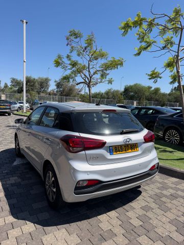 מודעת רכב יונדאי i20