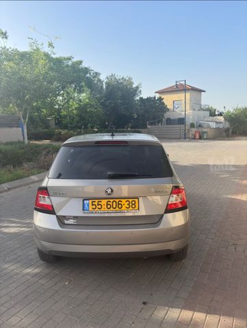 מודעת רכב סקודה פאביה