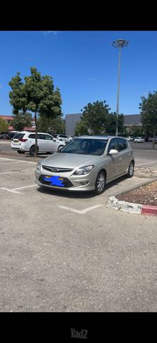 יונדאי i30
