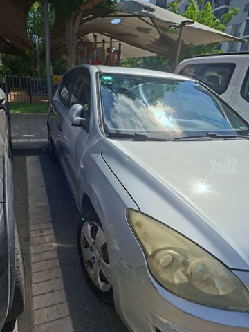 יונדאי i30