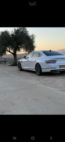 ג'נסיס G80