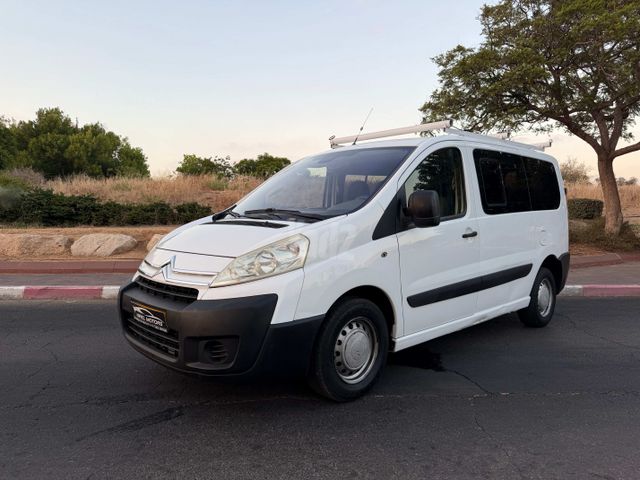 מודעת רכב סיטרואן ג'אמפי
