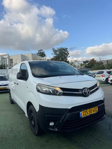 טויוטה פרואייס