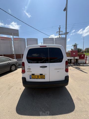 מודעת רכב טויוטה פרואייס סיטי