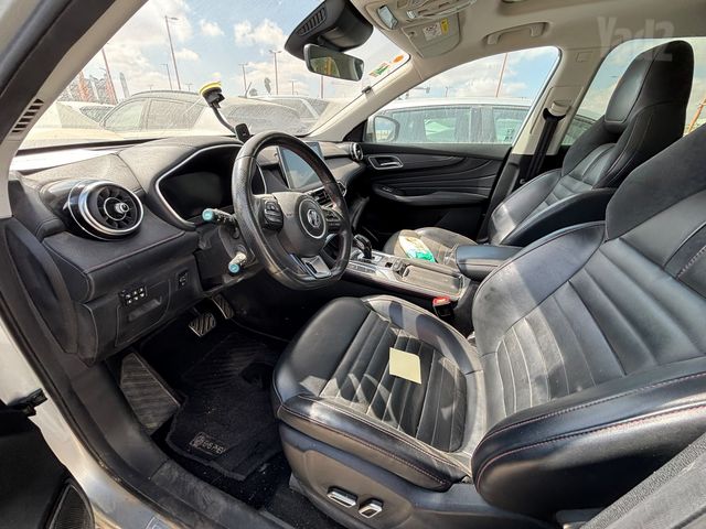 מודעת רכב אם ג'י EHS PHEV 1