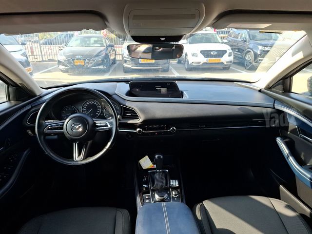 מאזדה CX-30