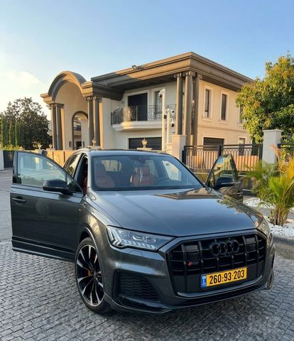 מודעת רכב אאודי SQ7