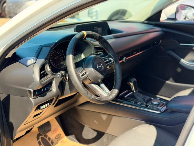 מאזדה CX-30