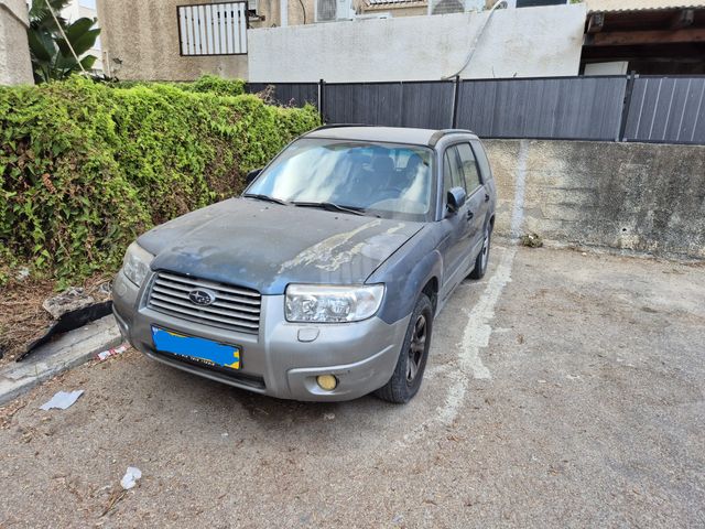 מודעת רכב סובארו פורסטר