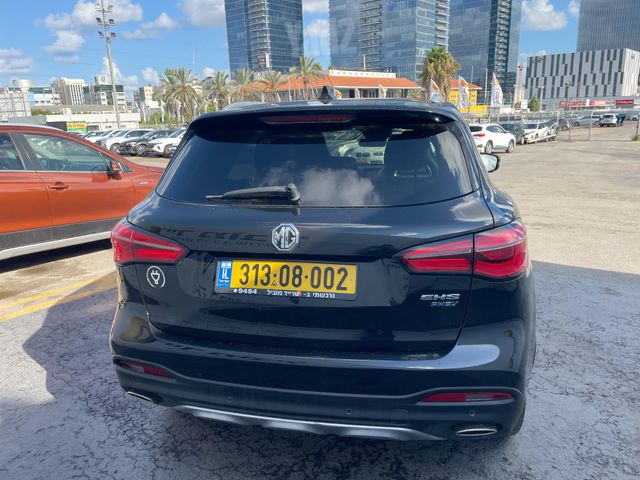 אם ג'י EHS PHEV