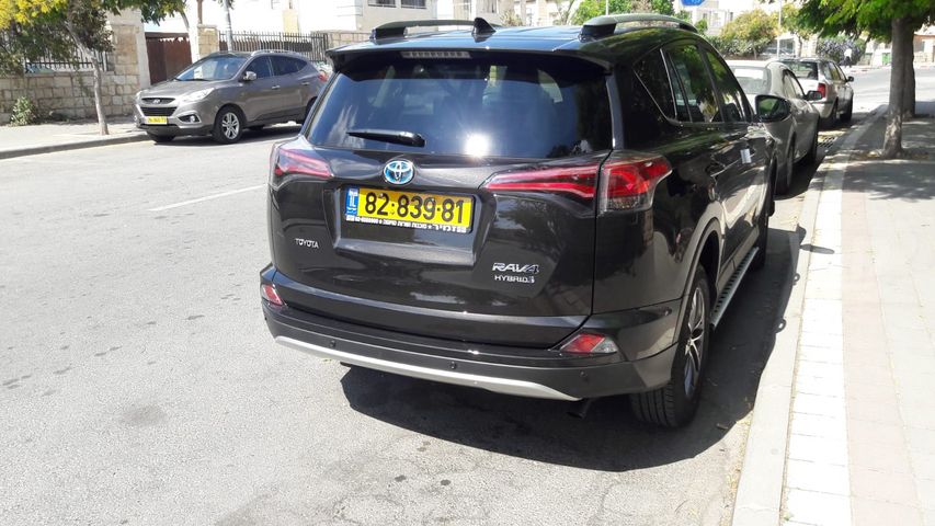 טויוטה RAV4