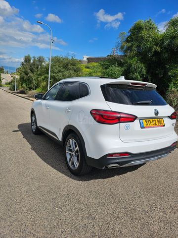 אם ג'י EHS PHEV