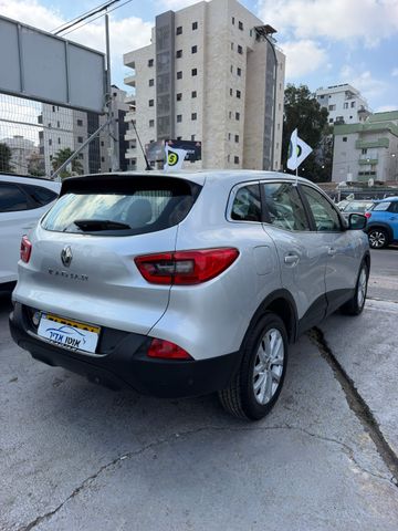 רנו קדגא'ר