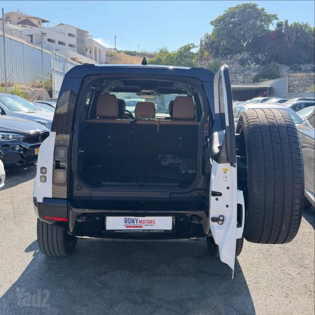 לנד רובר דיפנדר