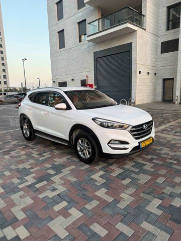 יונדאי טוסון
