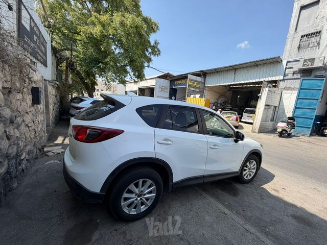 מודעת רכב מאזדה CX-5