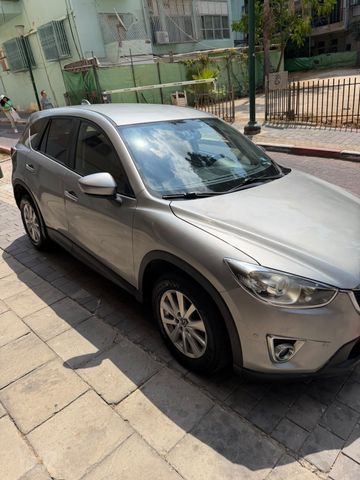 מודעת רכב מאזדה CX-5