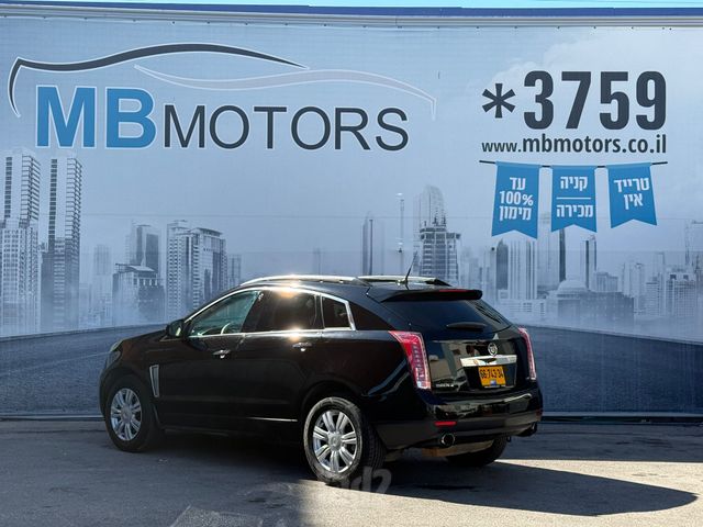 קאדילק SRX