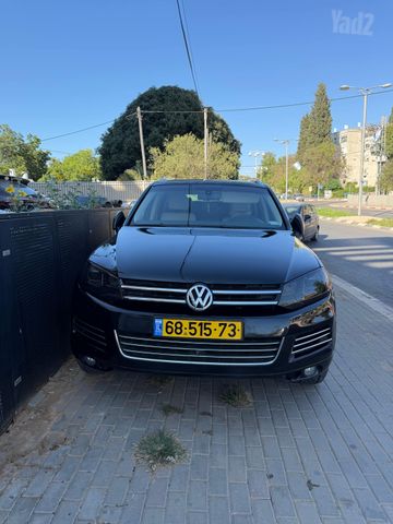 מודעת רכב פולקסווגן טוארג