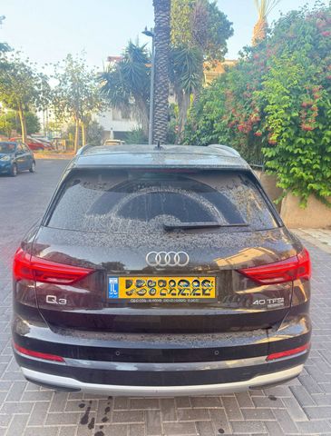 אאודי Q3