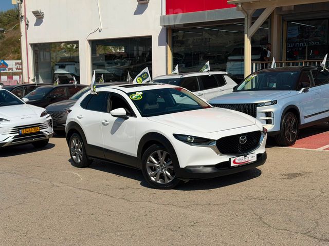 מאזדה CX-30
