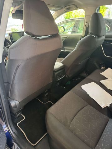 טויוטה RAV4