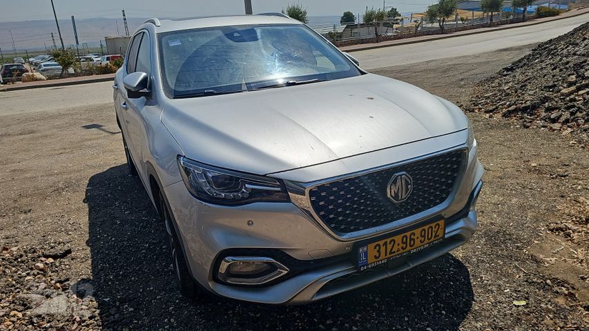אם ג'י EHS PHEV
