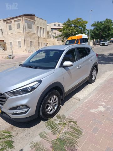 מודעת רכב יונדאי טוסון