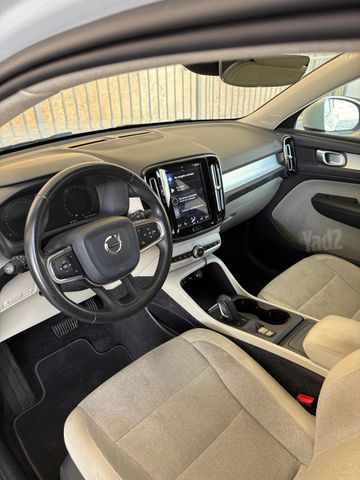 וולוו XC40