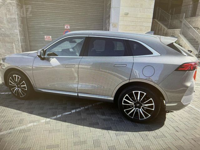 קופי 01 Luxury פלאג-אין אוט׳ 2.0 (476 כ״ס) [2022-2026]
