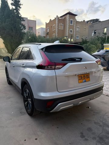 מיצובישי אקליפס קרוס