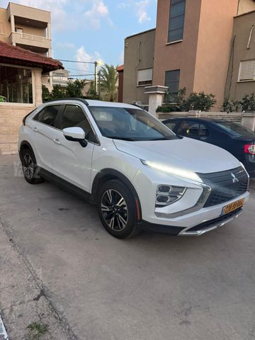 מיצובישי אקליפס קרוס
