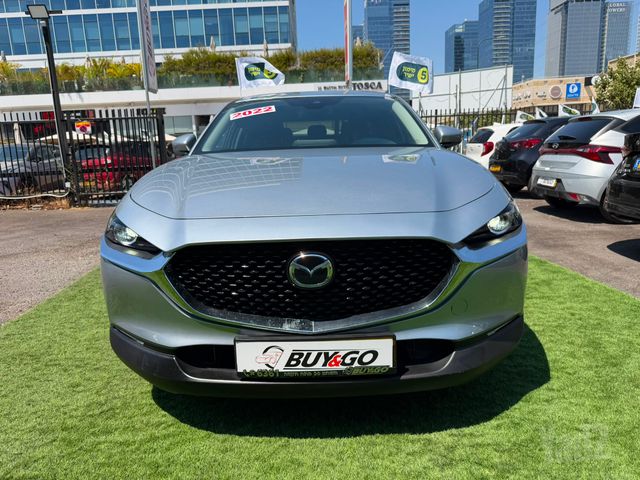מודעת רכב מאזדה CX-30 1