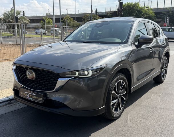 מודעת רכב מאזדה CX-5