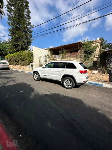 ג'יפ גרנד צ'ירוקי